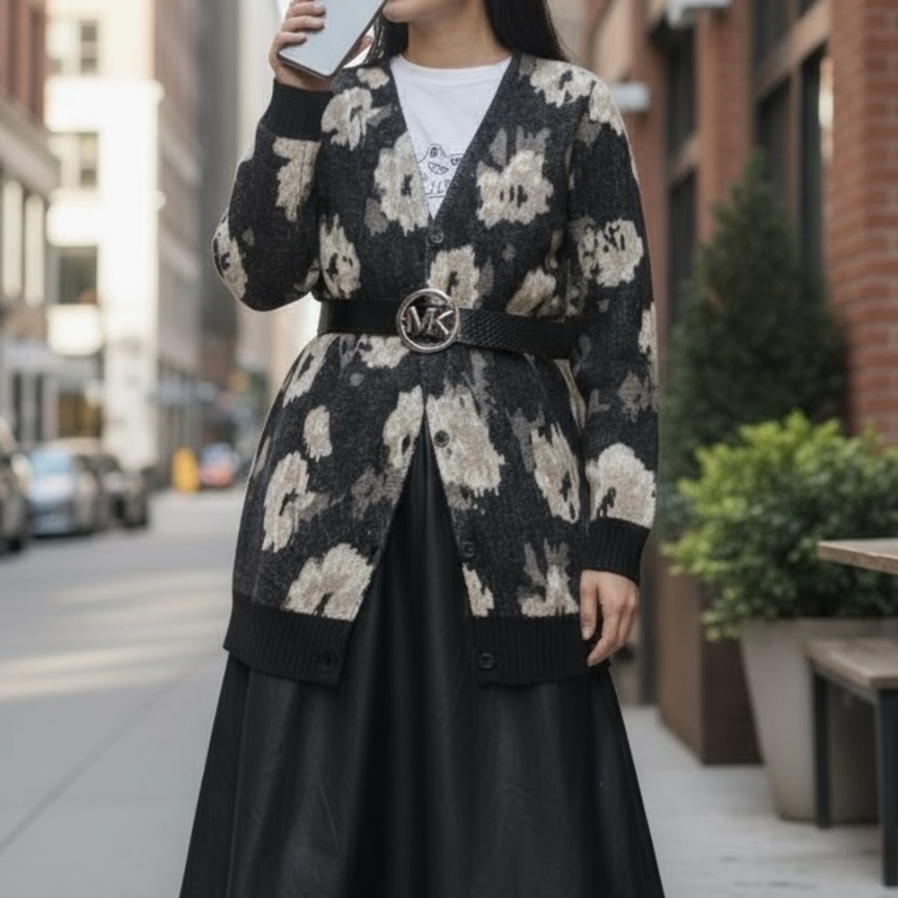 Isaac Mizrahi Knit Floral Intarsia Long Cardigan Sweater Button Front V-Neck M